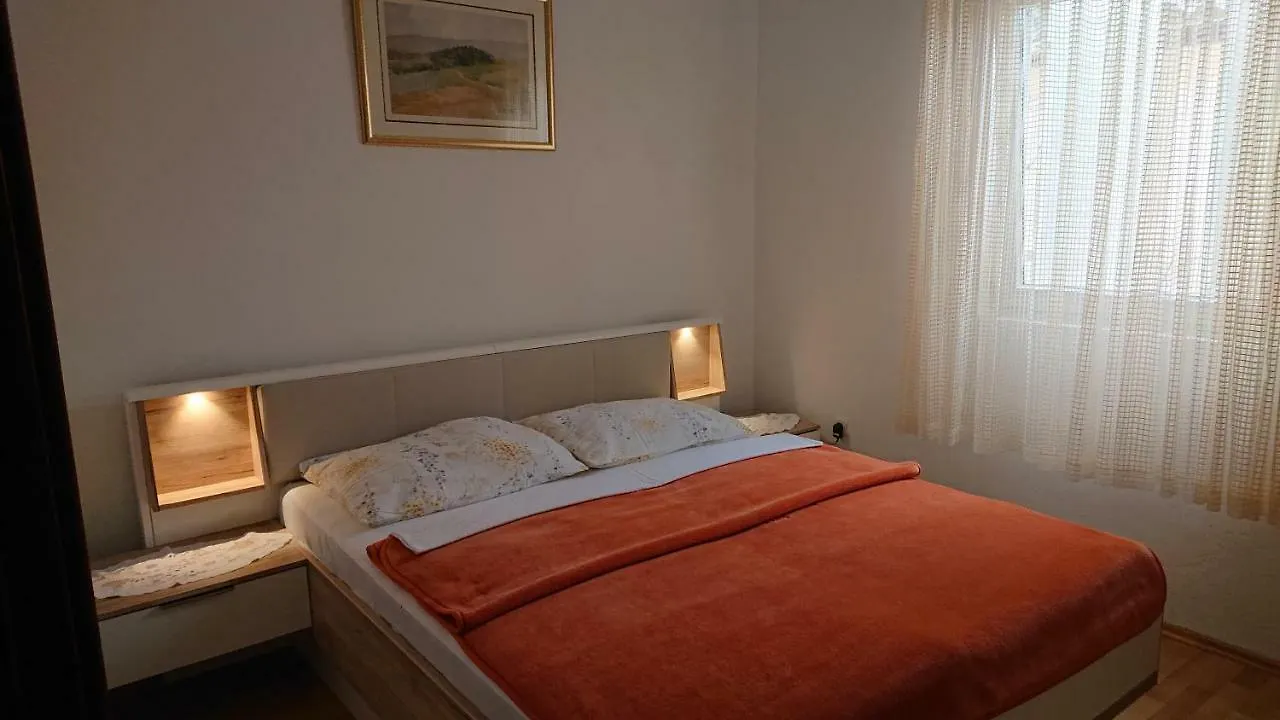 Apartman Ivanka Apartment Vir